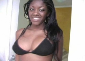 Chocolate Chicas, Scene 4