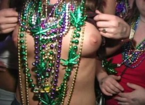 Mardi Gras Smiles #2, Scene 4