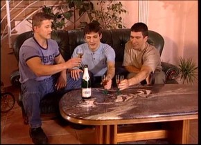 3Somes, Scene 1