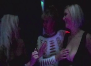 100% Real Swingers: Las Vegas, Scene 1